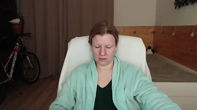 Snapshot of Exponent_5 chatting on 12-03-24, 05:23 Exponent 5 online show from 12-03-24, 05:23