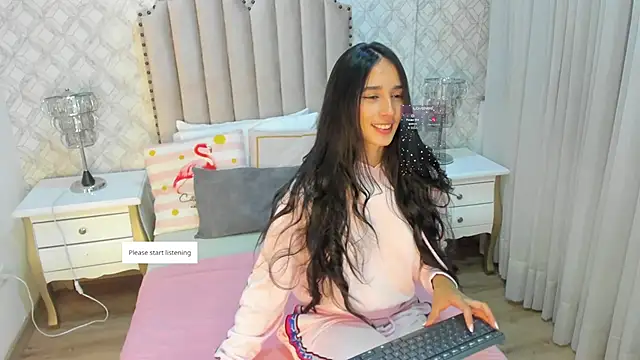 Snapshot of Valentina_Ross_ chatting on 04-11-26, 02:27 Valentina Ross online show from 04-11-26, 02:27