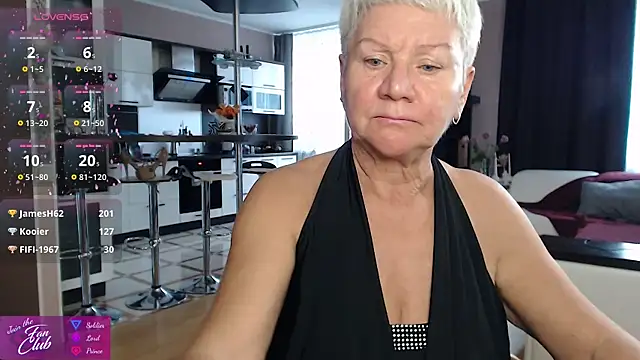 Snapshot of roxana_brooks chatting on 07-06-26, 05:15 roxana brooks online show from 07-06-26, 05:15