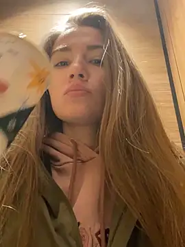 ValenciaShock online show from 01-25-25, 05:07