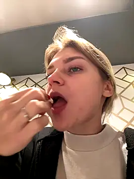 ValenciaShock online show from 09-20-25, 06:36