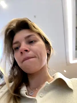 ValenciaShock online show from 10-15-25, 06:35