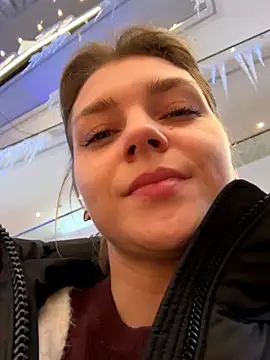 ValenciaShock online show from 11-30-25, 06:50