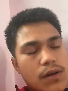 Hullax online show from 02-07-26, 03:43