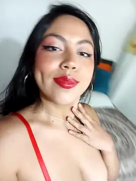 leah passion online show from 09-12-25, 07:58