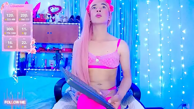 Aleexx    online show from 02-14-25, 02:12