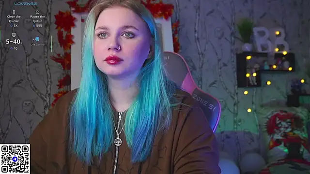 Moon Valkyrie online show from 09-15-25, 09:31