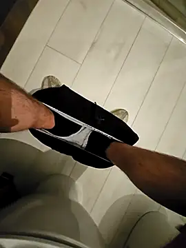 manu9921 online show from 02-14-25, 12:14