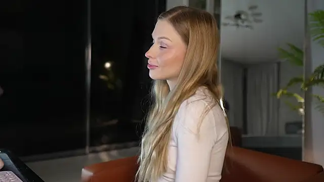 seeunexttime0 online show from 02-09-25, 03:11