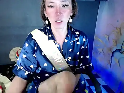Rhianna wilson online show from 05-17-26, 09:28