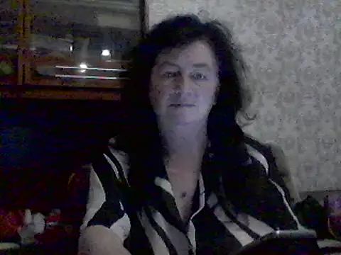 GypsiQueen2 online show from 03-10-25, 08:56