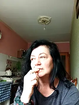 GypsiQueen2 online show from 03-03-26, 08:53