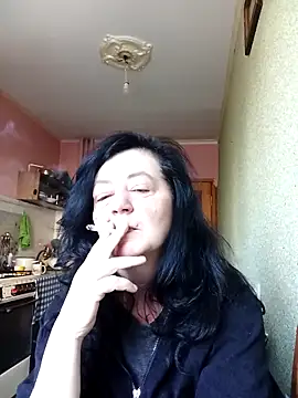 GypsiQueen2 online show from 03-04-26, 07:25