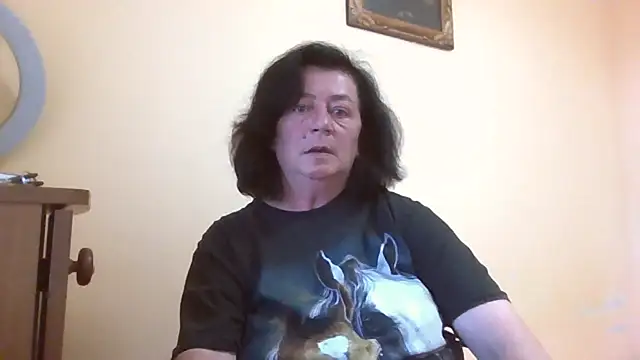 GypsiQueen2 online show from 06-01-26, 04:52
