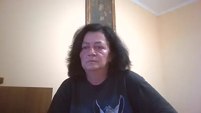 Snapshot of GypsiQueen2 chatting on 06-10-26, 06:07 GypsiQueen2 online show from 06-10-26, 06:07