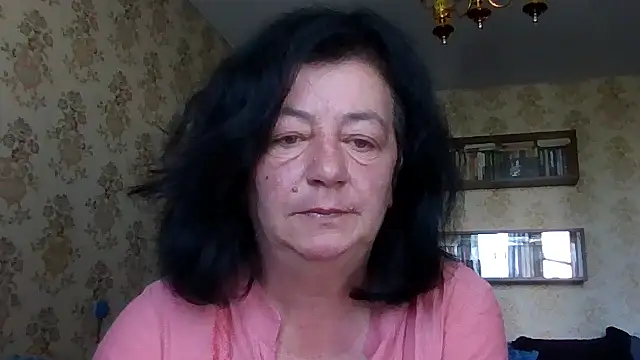 Snapshot of GypsiQueen2 chatting on 07-28-26, 07:59 GypsiQueen2 online show from 07-28-26, 07:59
