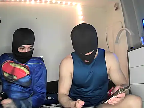 Snapshot of Fitnessboysexy chatting on 03-24-26, 12:26 Fitnessboysexy online show from 03-24-26, 12:26