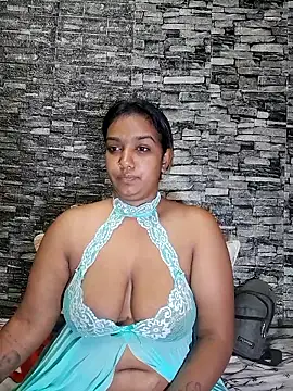 Xindias fantasyX online show from 12-19-25, 05:53