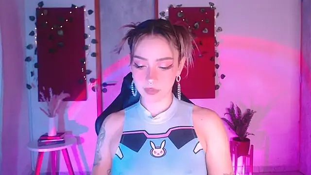 sakura beauty online show from 10-30-25, 04:36