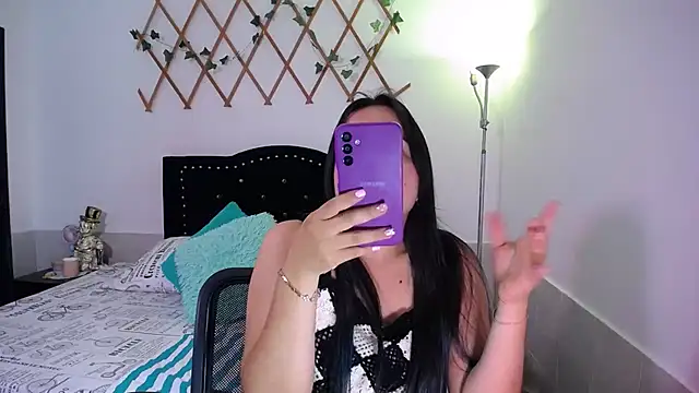 naughty girl 4u online show from 11-07-25, 12:16