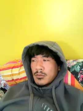 juniiorre online show from 09-18-25, 08:49