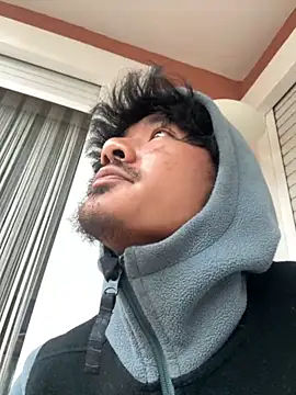 juniiorre online show from 11-16-25, 09:26