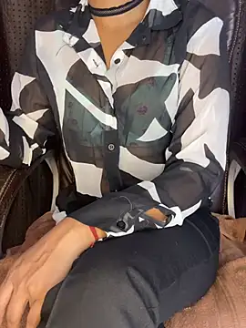 SCHOOL Girl 0 online show from 12-08-24, 04:18