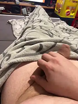 Snapshot of David19932908 chatting on 02-18-25, 07:52 David19932908 online show from 02-18-25, 07:52