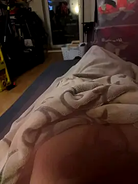 Snapshot of David19932908 chatting on 10-01-25, 07:53 David19932908 online show from 10-01-25, 07:53