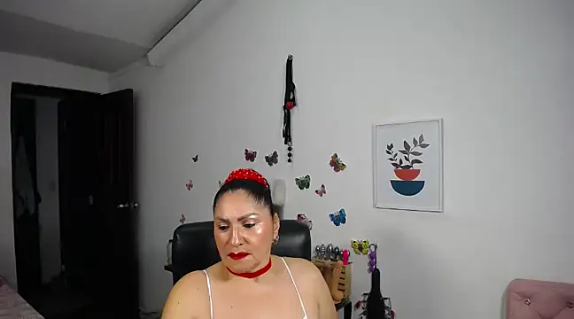 Snapshot of mature_bigboobs10 chatting on 03-16-25, 05:36 mature bigboobs10 online show from 03-16-25, 05:36