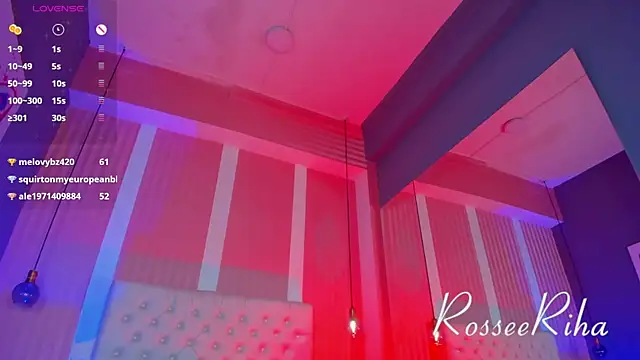 Snapshot of rihanna_rose chatting on 12-15-24, 11:53 rihanna rose online show from 12-15-24, 11:53