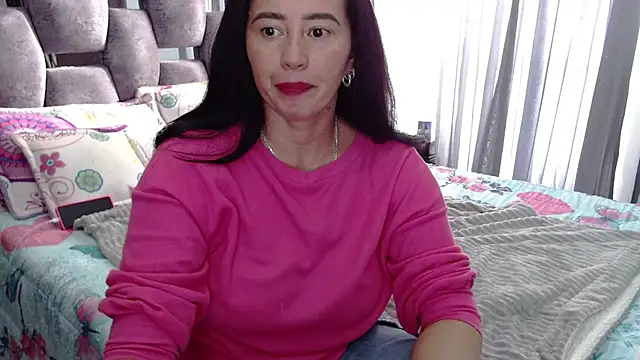 sara hott 1 online show from 11-07-25, 08:42