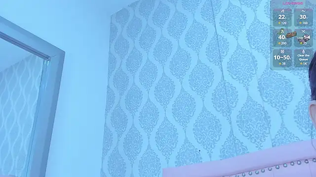 Pia Johnson  online show from 09-16-25, 03:29