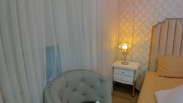 Pia Johnson  online show from 03-16-26, 11:14