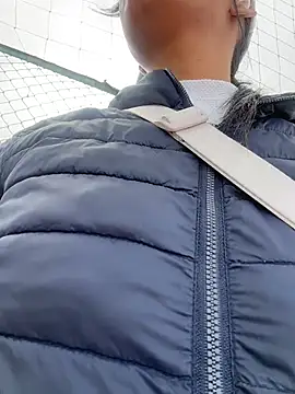 J loren online show from 01-08-26, 09:17