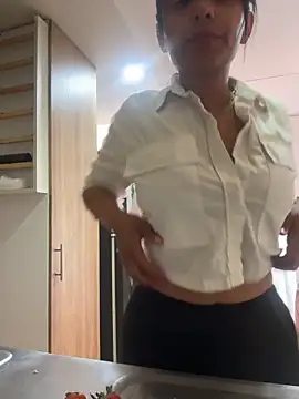 J loren online show from 04-09-26, 08:36