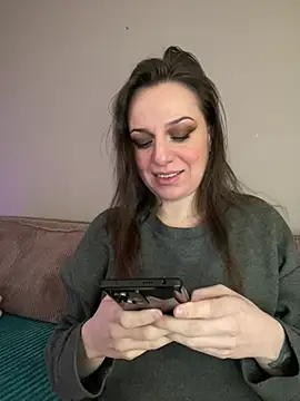 Snapshot of hades4ness chatting on 03-19-25, 08:23 hades4ness online show from 03-19-25, 08:23