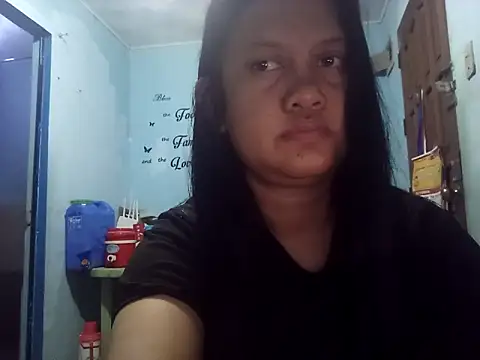 Honeybun25 online show from 10-12-25, 03:00