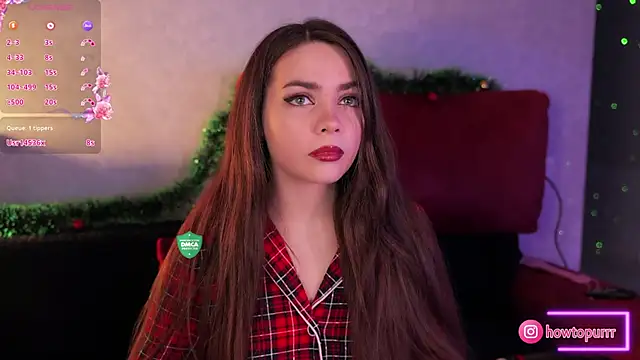 Snapshot of How2Meow chatting on 12-15-24, 05:53 How2Meow online show from 12-15-24, 05:53