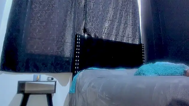 amareto queen online show from 10-04-25, 07:34