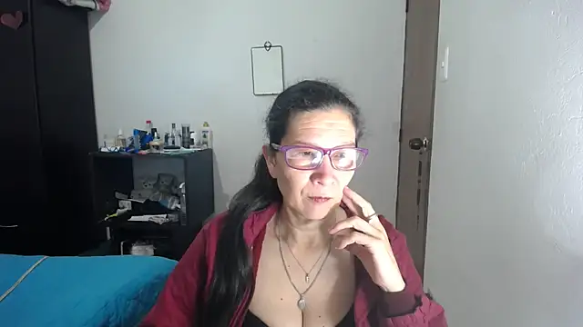 latin49 online show from 10-29-25, 04:04