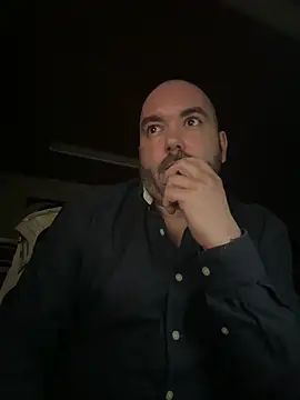 Snapshot of Ju_rine007 chatting on 12-25-24, 06:31 Ju rine007 online show from 12-25-24, 06:31