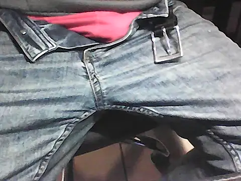 Snapshot of Ju_rine007 chatting on 10-21-25, 02:01 Ju rine007 online show from 10-21-25, 02:01