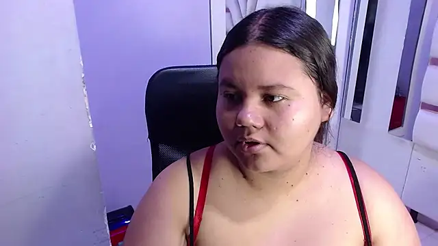 ValenTitis online show from 11-19-25, 08:53