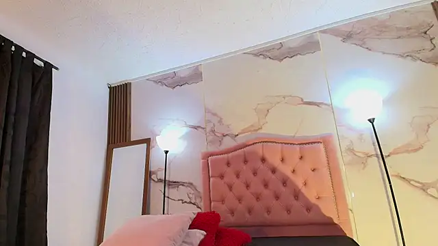 Jade20  online show from 02-21-26, 10:00