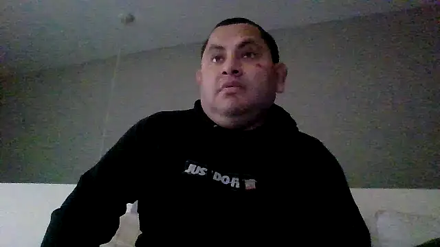 Snapshot of Hammyric786 chatting on 01-31-26, 09:46 Hammyric786 online show from 01-31-26, 09:46