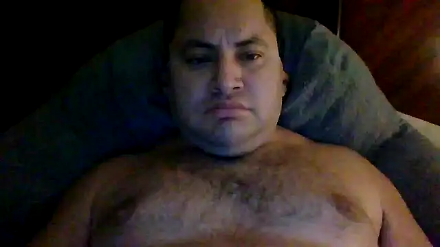 Snapshot of Hammyric786 chatting on 06-11-26, 03:15 Hammyric786 online show from 06-11-26, 03:15
