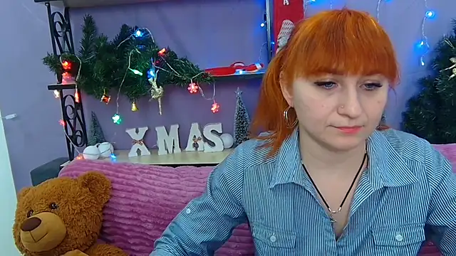 NinaFlawlees online show from 12-30-24, 01:04