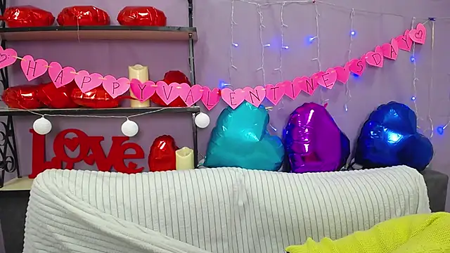 NinaFlawlees online show from 02-07-25, 11:03