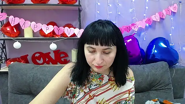 NinaFlawlees online show from 02-16-25, 02:42